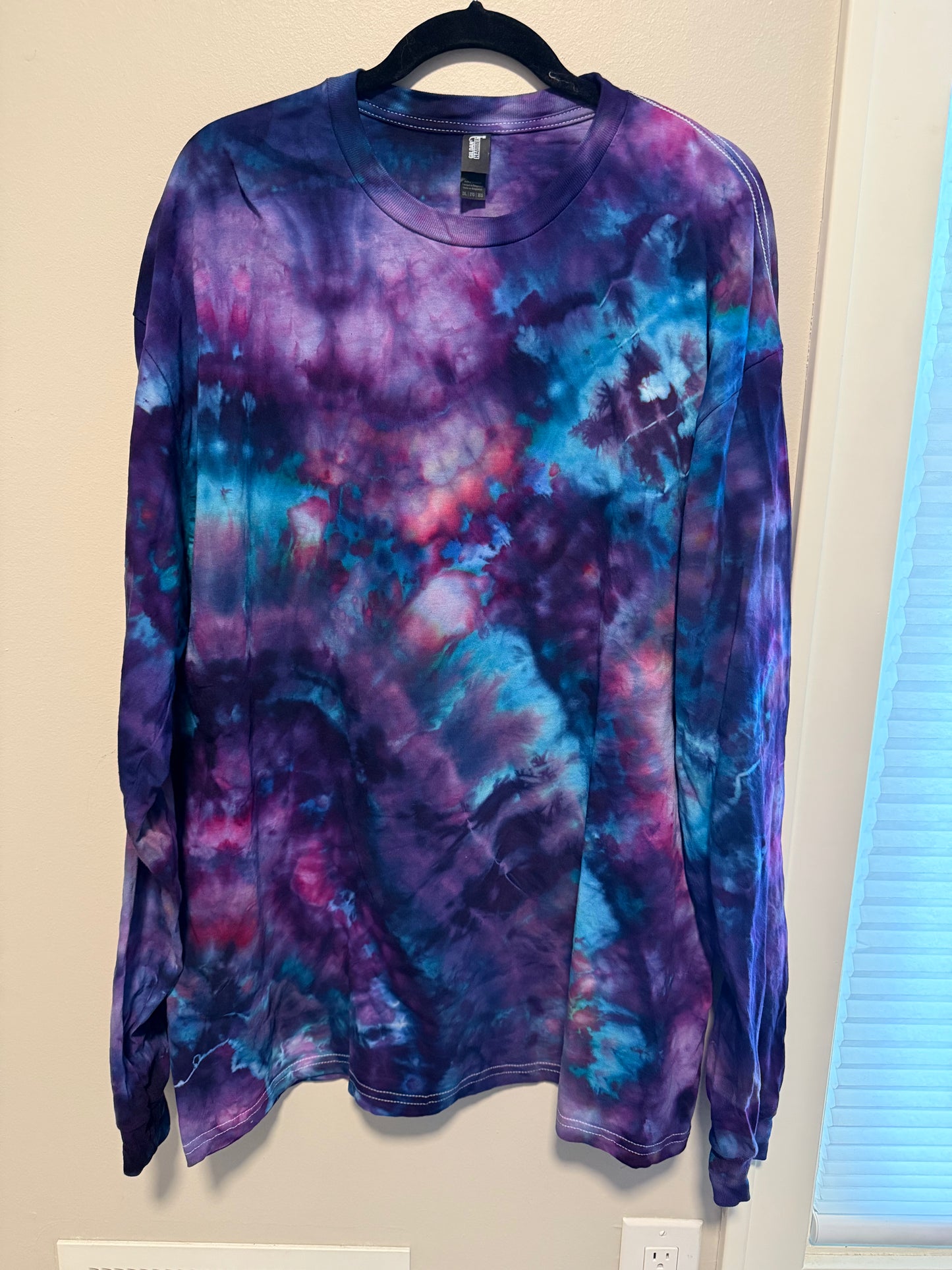 Unisex 2X long sleeve tshirt